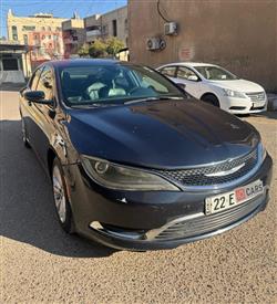 Chrysler 200